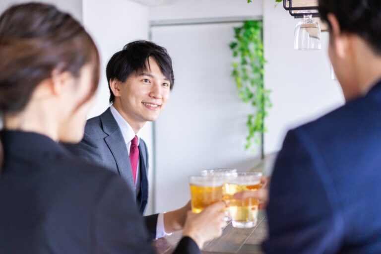 酒を飲むと眠くなるのはなぜ？眠くならない飲み方を徹底解説！ NONBE～ノンべ～