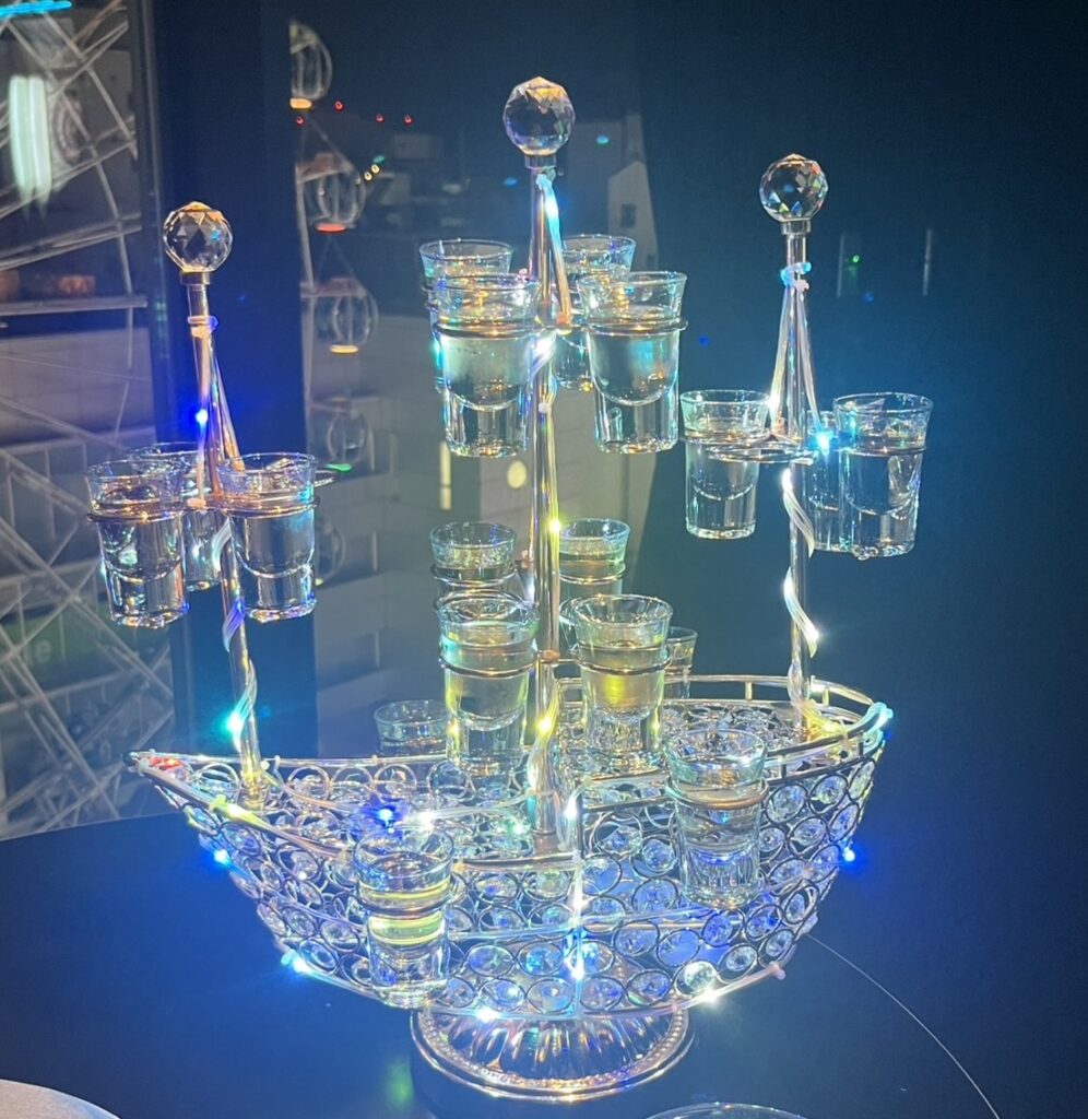 テキーラタワー